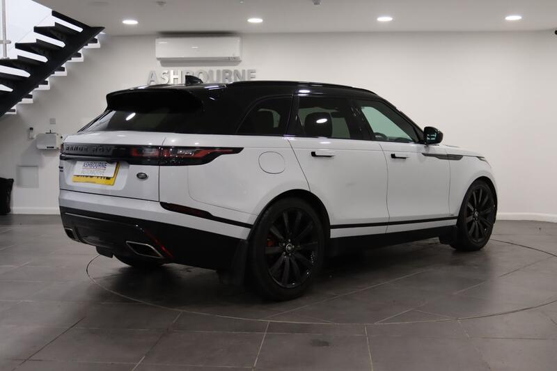 LAND ROVER RANGE ROVER VELAR 3.0 D300 R-Dynamic HSE 2019