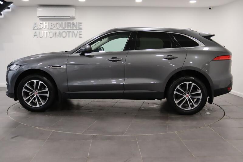 JAGUAR F-PACE 2.0 D180 Portfolio 2017